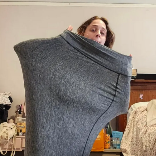 <em>Claire, Hamburg</em>